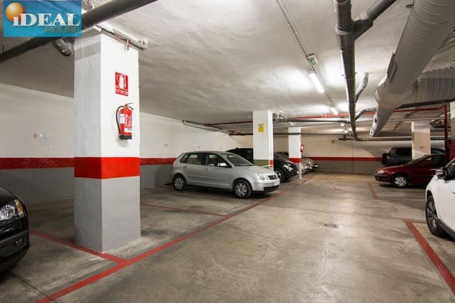 Garage for sale in Granada city - € 19,000 (Ref: 9433657)
