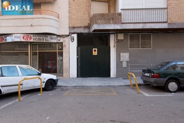 Garage for sale in Granada city - € 19,000 (Ref: 9433657)