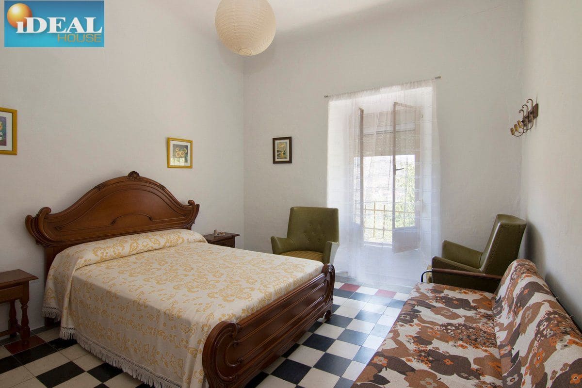 Finca/Casa Rural de 12 habitaciones en Güéjar Sierra en venta con piscina garaje - 450.000 € (Ref: 9433658)