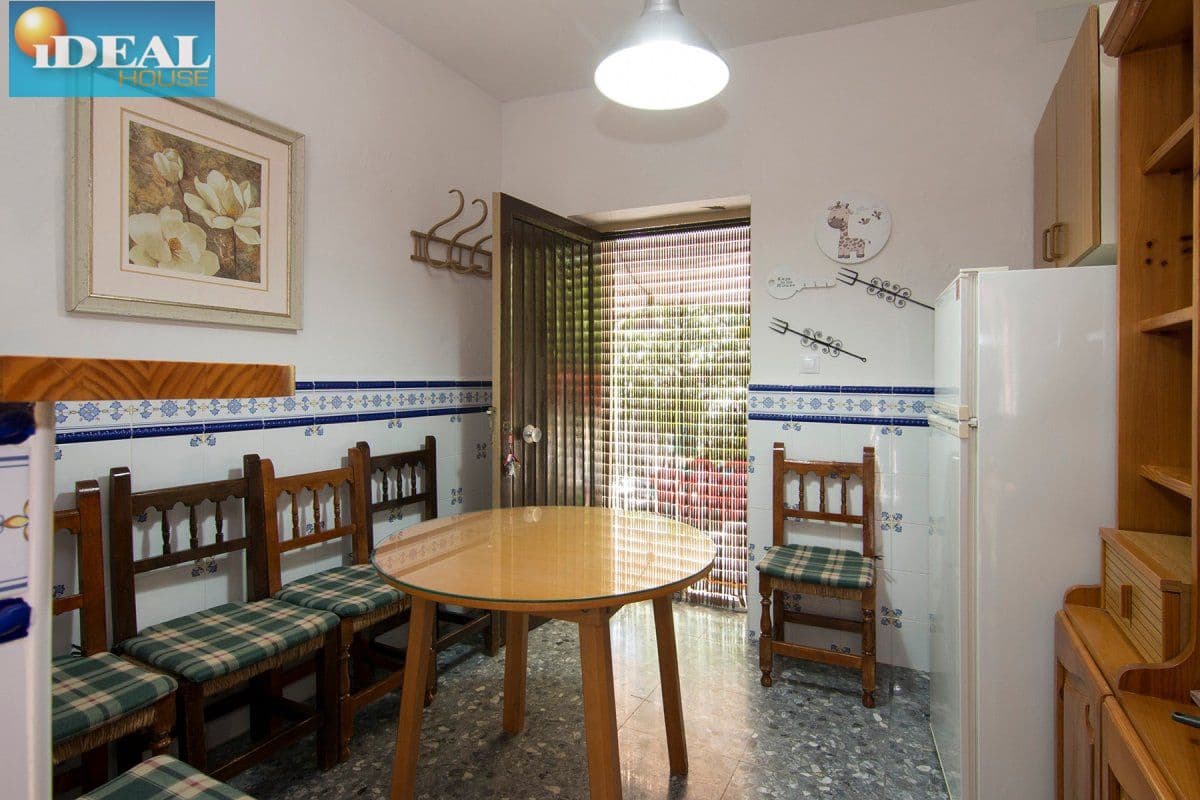 Finca/Casa Rural de 12 habitaciones en Güéjar Sierra en venta con piscina garaje - 450.000 € (Ref: 9433658)