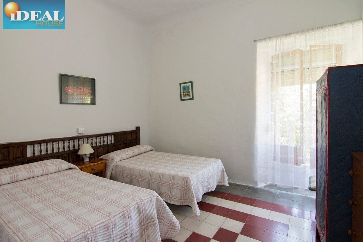 Finca/Casa Rural de 12 habitaciones en Güéjar Sierra en venta con piscina garaje - 450.000 € (Ref: 9433658)