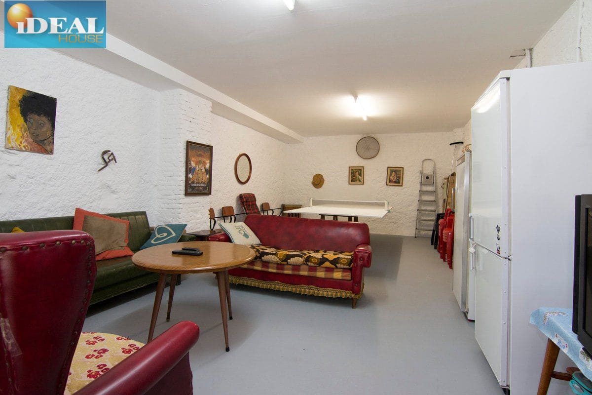 Finca/Casa Rural de 12 habitaciones en Güéjar Sierra en venta con piscina garaje - 450.000 € (Ref: 9433658)