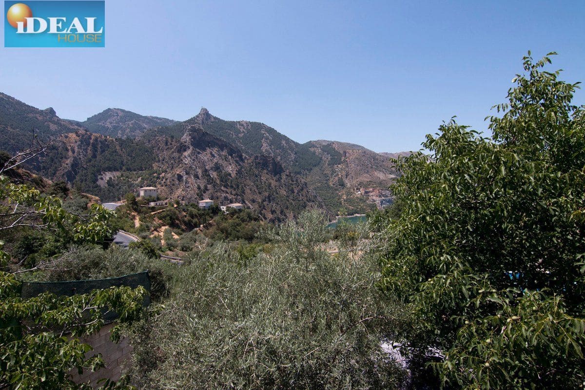 Finca/Casa Rural de 12 habitaciones en Güéjar Sierra en venta con piscina garaje - 450.000 € (Ref: 9433658)