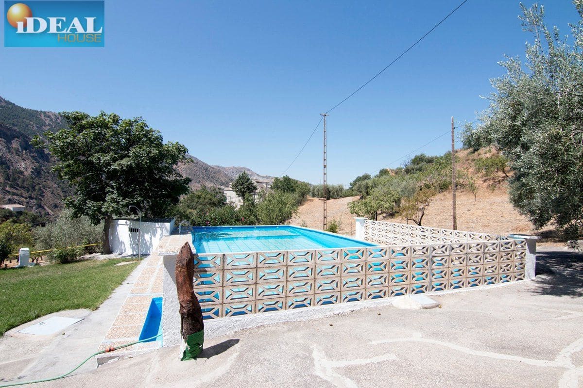 Finca/Casa Rural de 12 habitaciones en Güéjar Sierra en venta con piscina garaje - 450.000 € (Ref: 9433658)