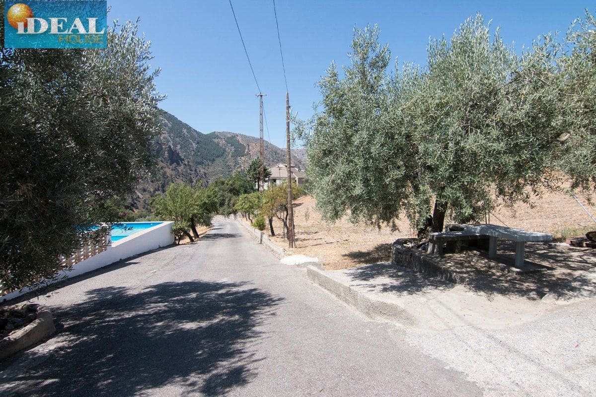 Finca/Casa Rural de 12 habitaciones en Güéjar Sierra en venta con piscina garaje - 450.000 € (Ref: 9433658)