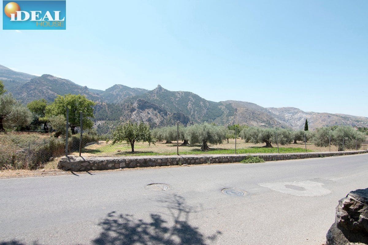 Finca/Casa Rural de 12 habitaciones en Güéjar Sierra en venta con piscina garaje - 450.000 € (Ref: 9433658)