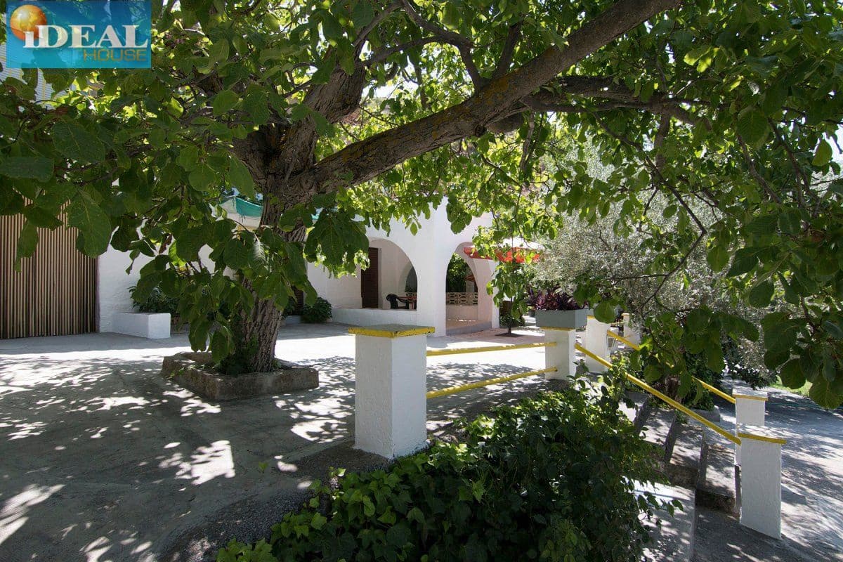 Finca/Casa Rural de 12 habitaciones en Güéjar Sierra en venta con piscina garaje - 450.000 € (Ref: 9433658)