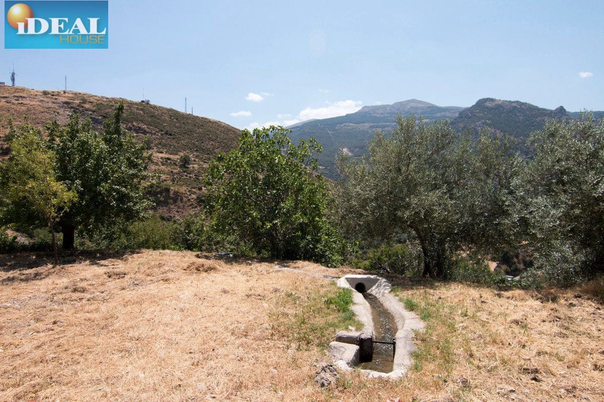 Finca/Casa Rural de 12 habitaciones en Güéjar Sierra en venta con piscina garaje - 450.000 € (Ref: 9433658)