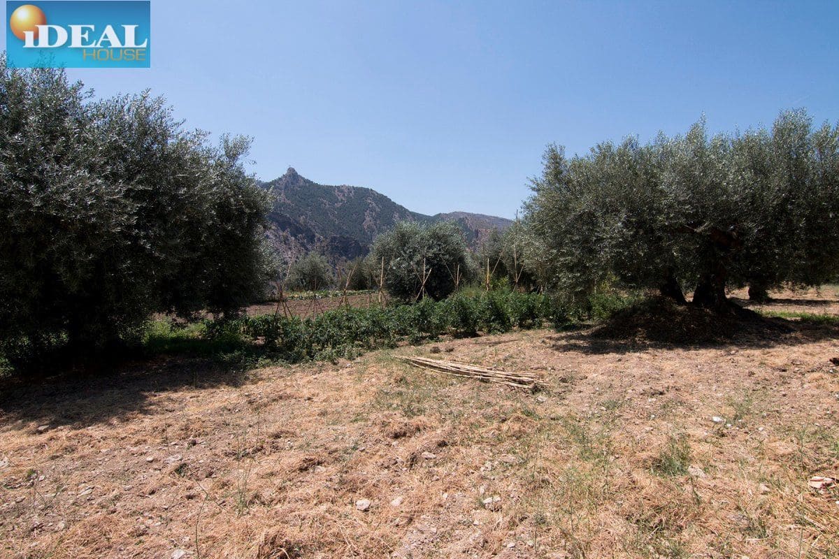 Finca/Casa Rural de 12 habitaciones en Güéjar Sierra en venta con piscina garaje - 450.000 € (Ref: 9433658)