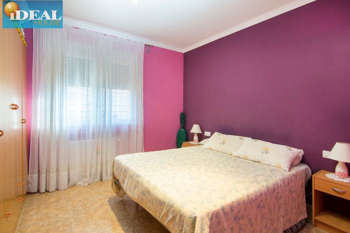 4 bedroom Finca/Country House for sale in Huetor Santillan - € 290,000 (Ref: 9433660)