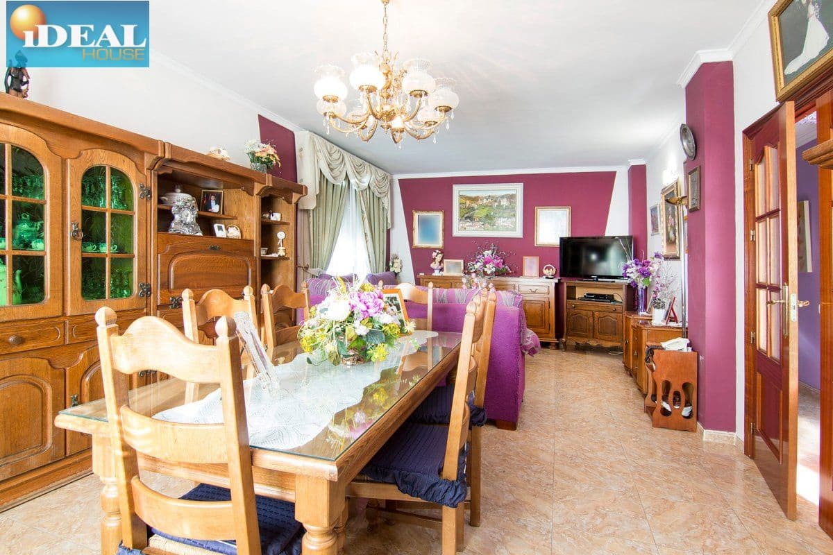 4 bedroom Finca/Country House for sale in Huetor Santillan - € 290,000 (Ref: 9433660)