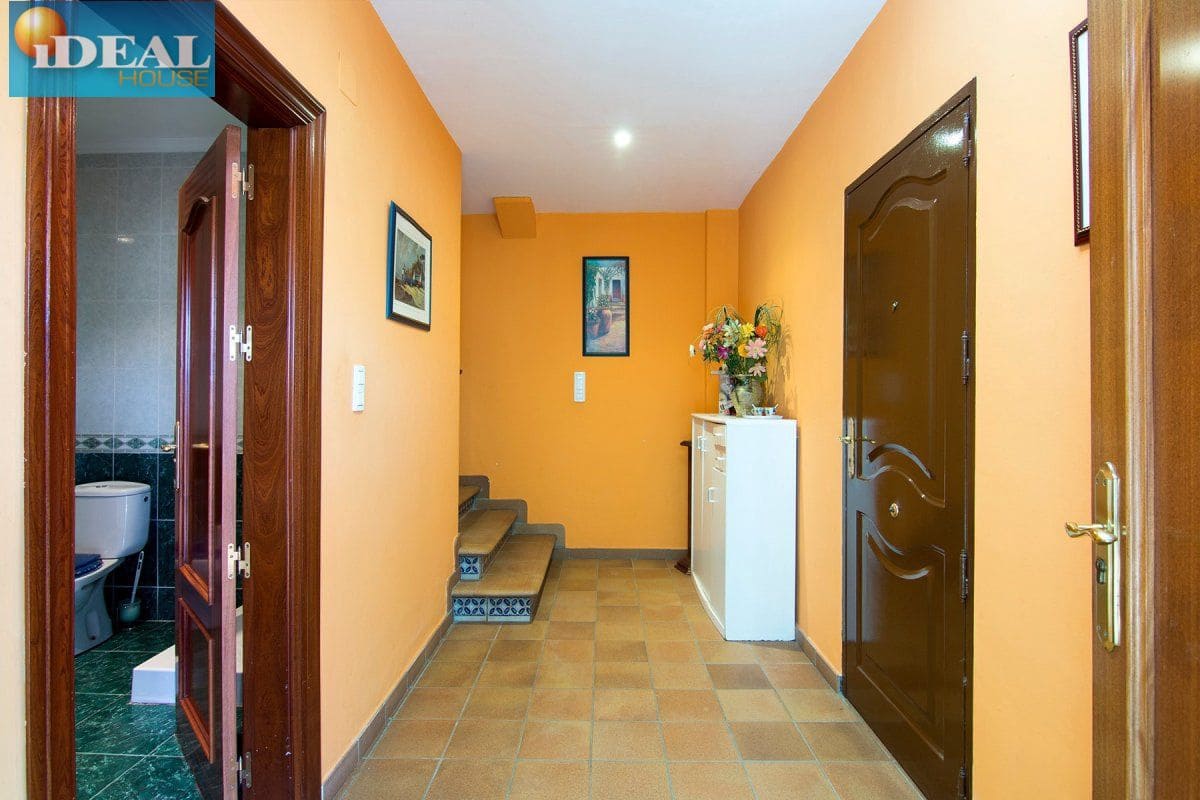 4 bedroom Finca/Country House for sale in Huetor Santillan - € 290,000 (Ref: 9433660)