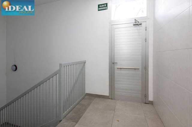 Garage for sale in Granada city - € 39,500 (Ref: 9433661)