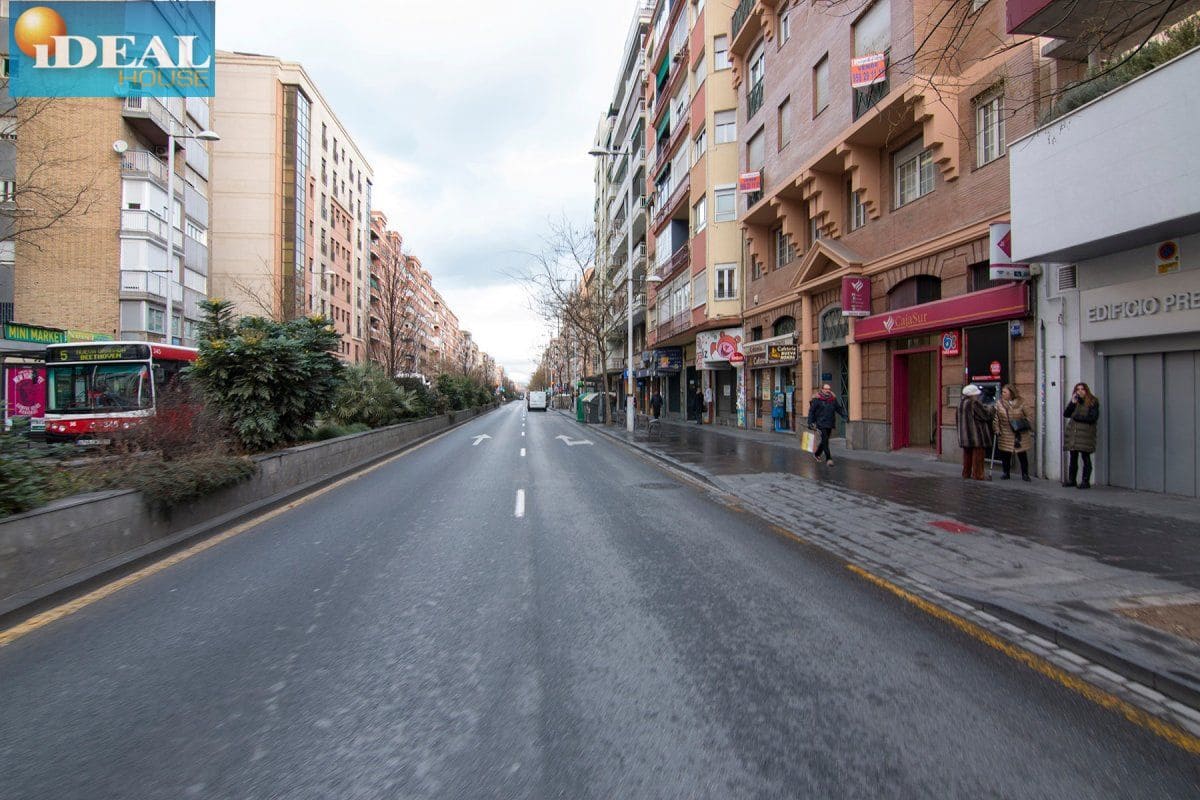 Garage for sale in Granada city - € 39,500 (Ref: 9433661)