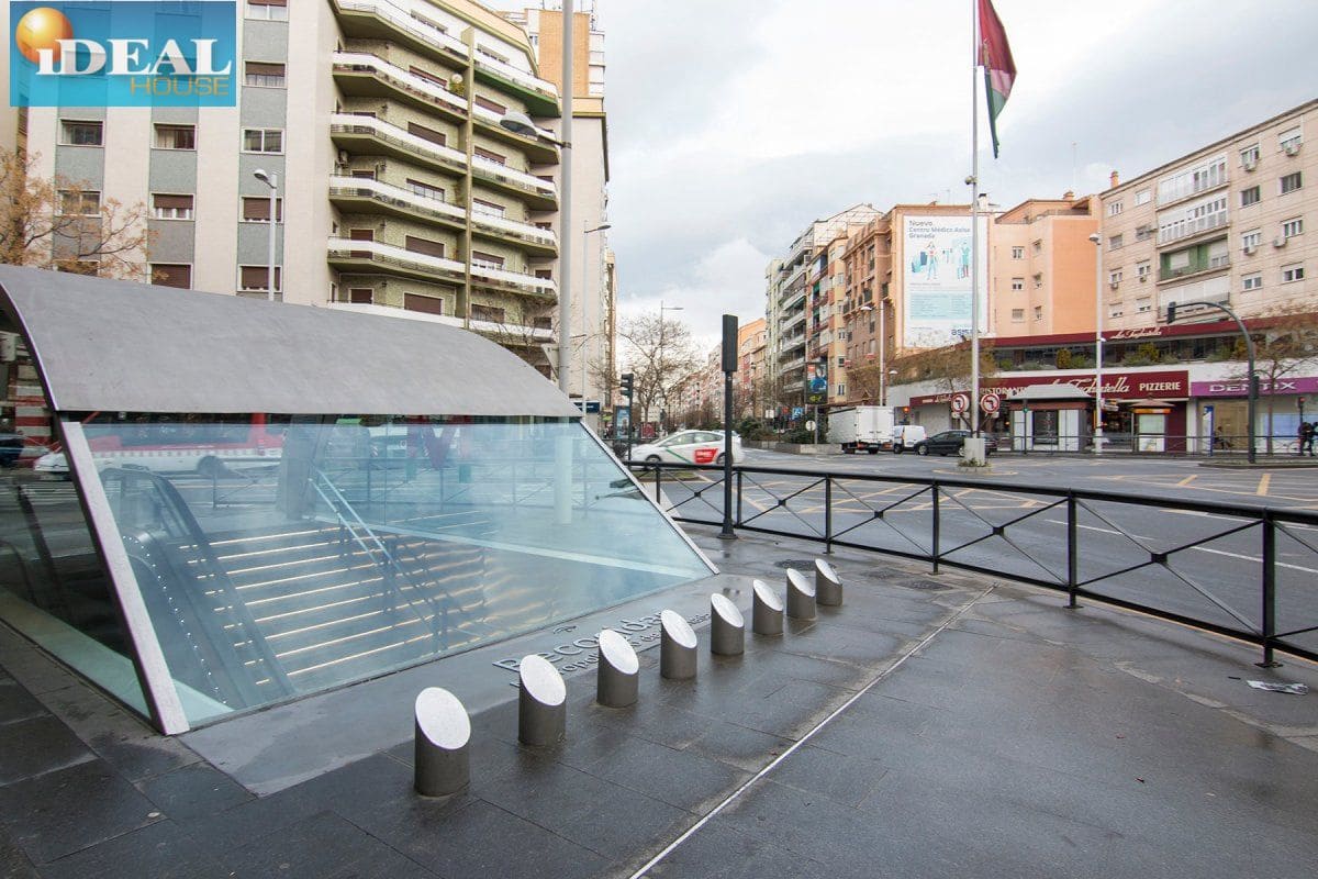 Garage for sale in Granada city - € 39,500 (Ref: 9433661)