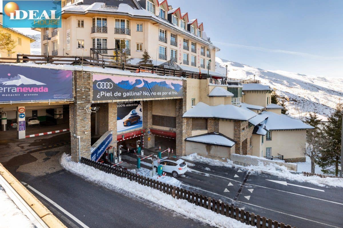 Garaje en Monachil en venta - 22.000 € (Ref: 9433662)