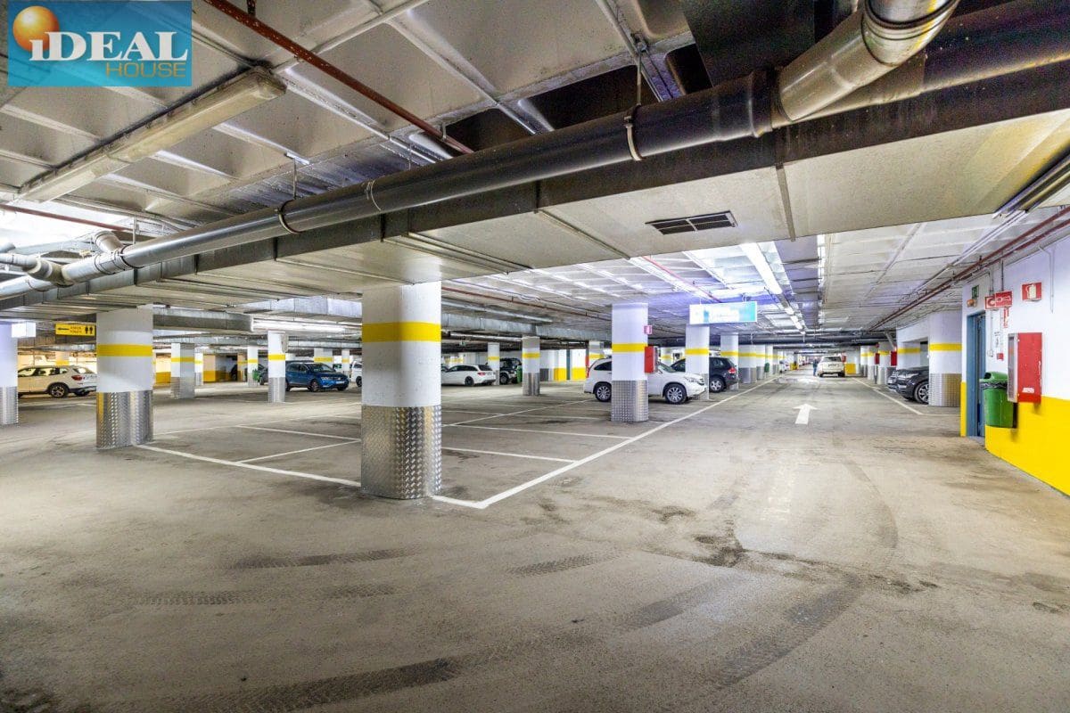 Garaje en Monachil en venta - 22.000 € (Ref: 9433662)