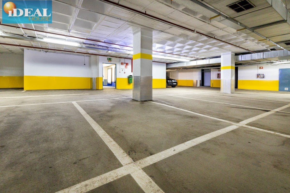 Garaje en Monachil en venta - 22.000 € (Ref: 9433662)