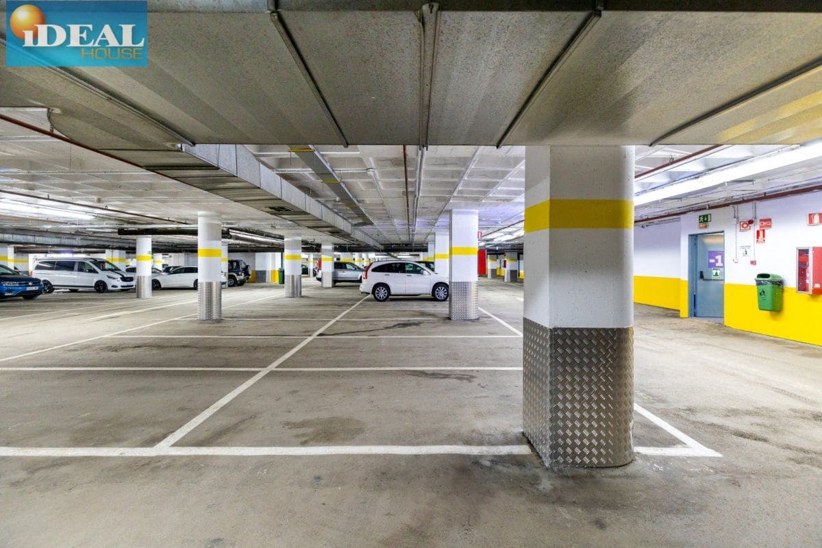 Garaje en Monachil en venta - 22.000 € (Ref: 9433662)