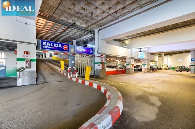 Garaje en Monachil en venta - 22.000 € (Ref: 9433662)