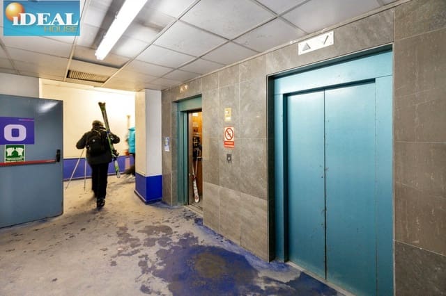 Garaje en Monachil en venta - 22.000 € (Ref: 9433662)