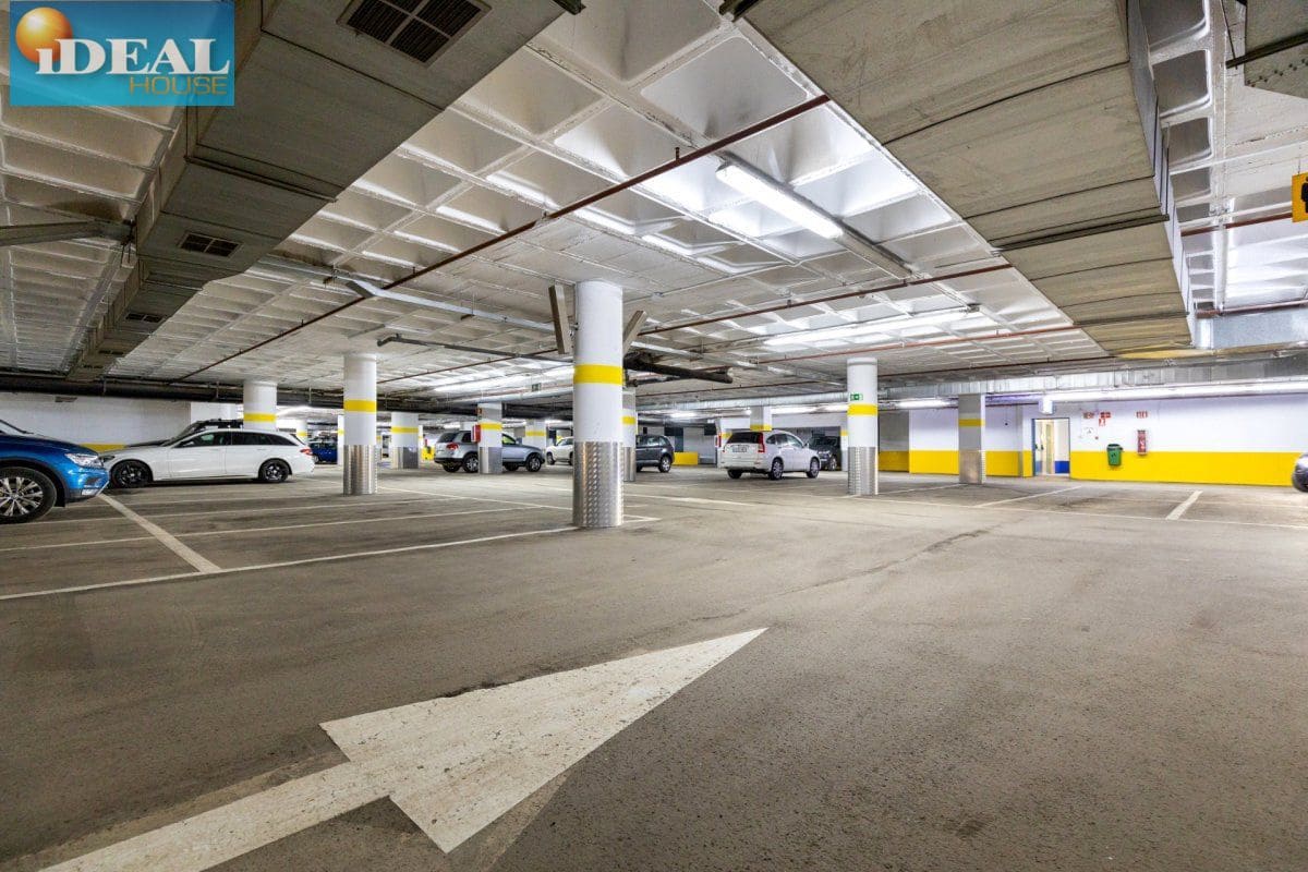 Garaje en Monachil en venta - 22.000 € (Ref: 9433662)