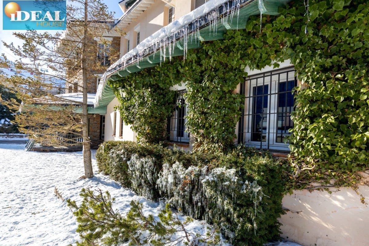 Garaje en Monachil en venta - 22.000 € (Ref: 9433662)