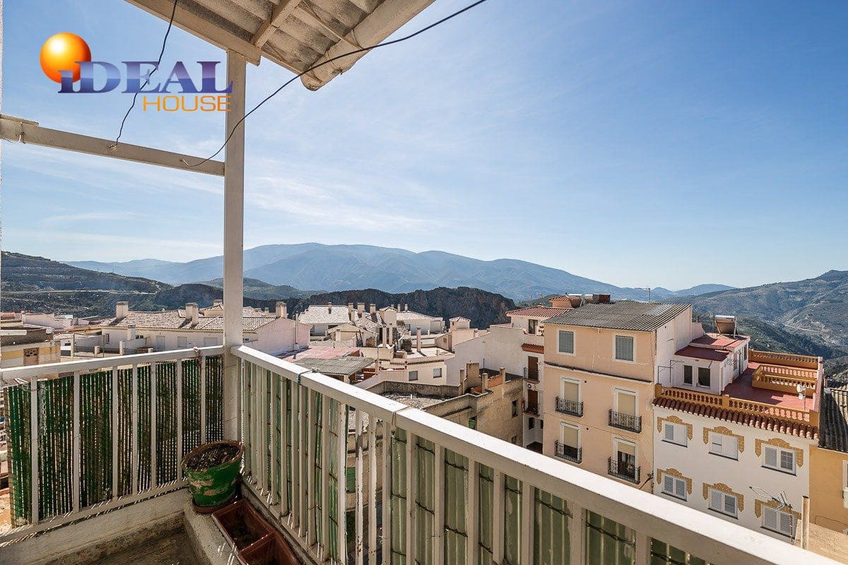 19 bedroom Hotel for sale in Lanjaron with garage - € 380,000 (Ref: 9433664)