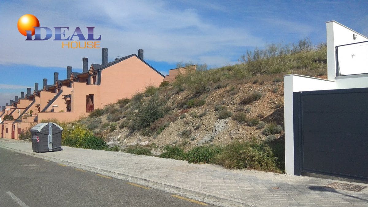 Byggetomt til salgs i Granada by - € 110 600 (Ref: 9433668)