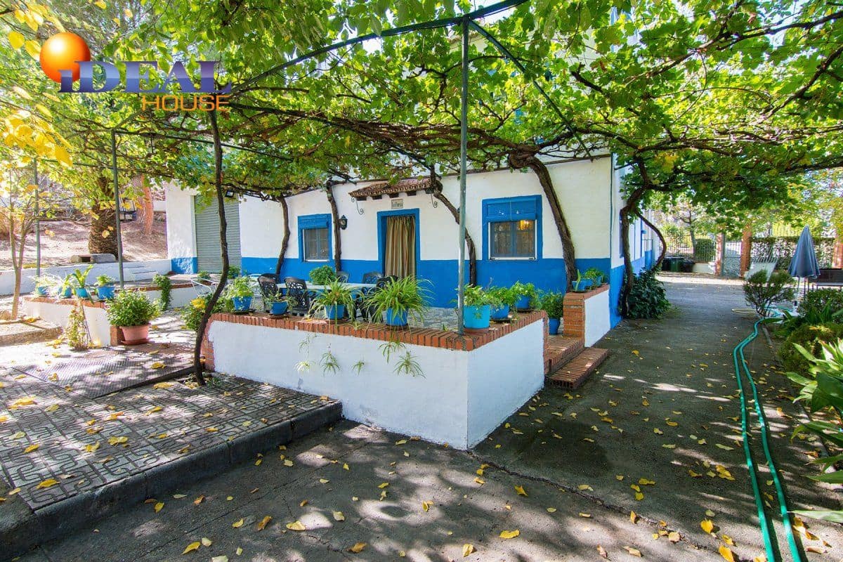 5 sovrum Gästhus/B & B till salu i Huetor Tajar med pool - 450 000 € (Ref: 9433669)