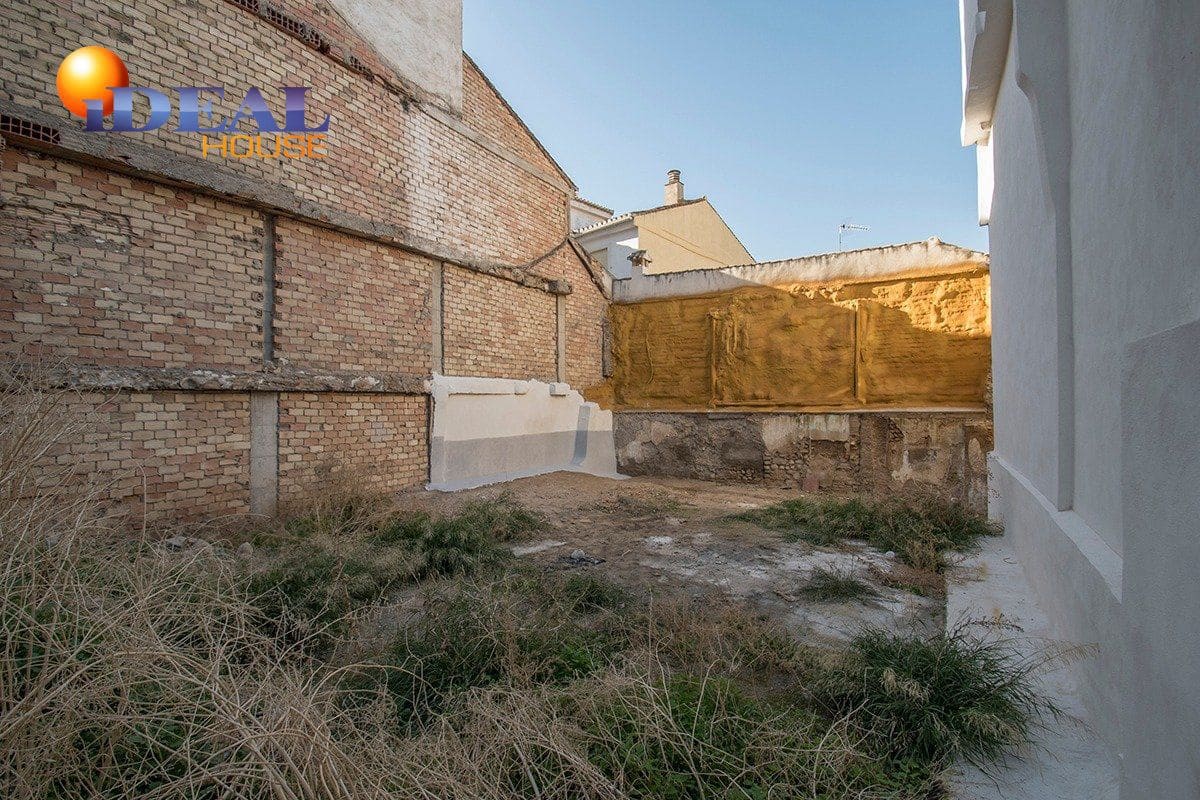 Tontti myytävänä paikassa Granada kaupunki - 240 000 € (Ref: 9433670)