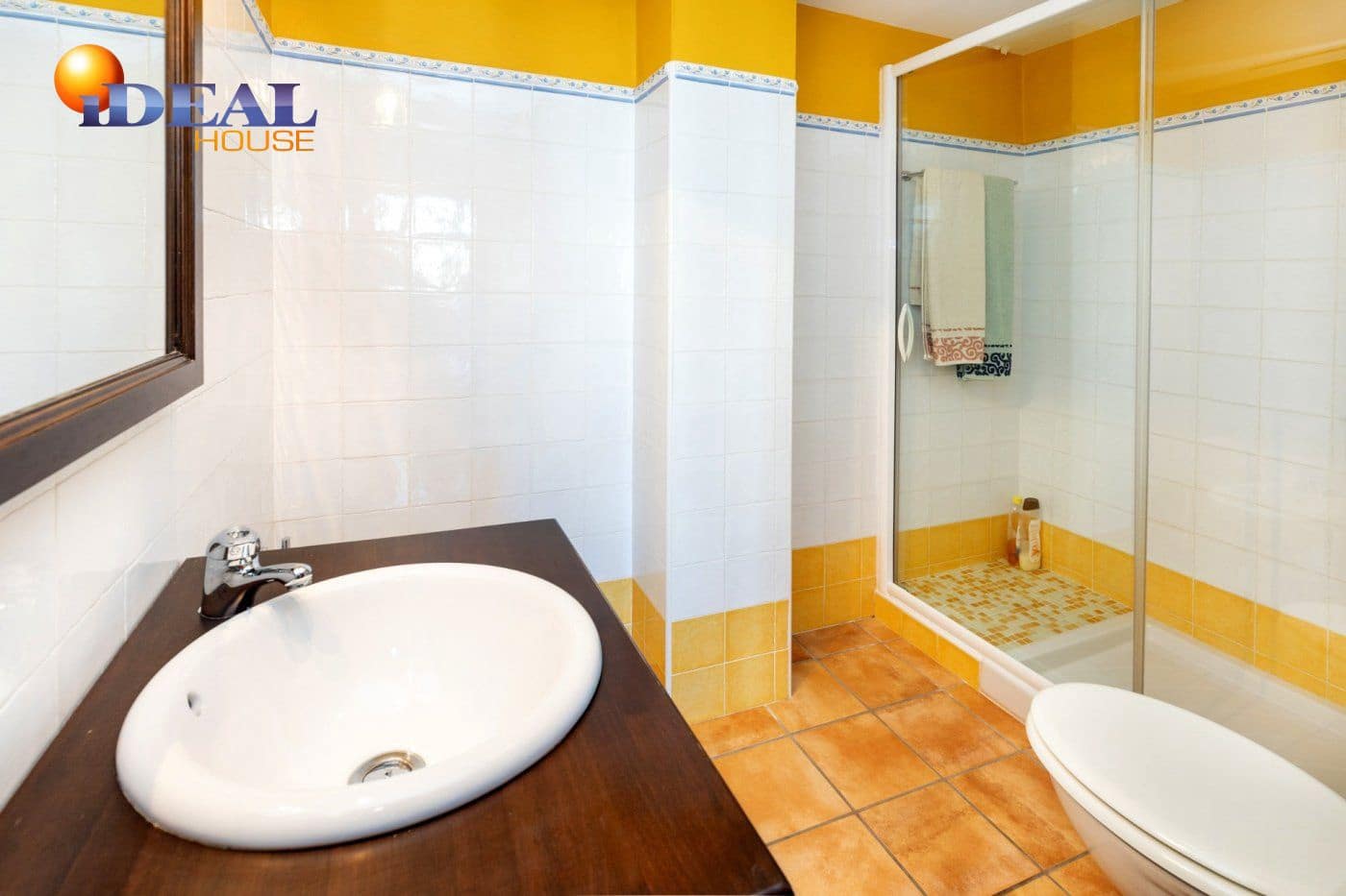 3 bedroom Villa for sale in Monachil with pool garage - € 430,000 (Ref: 9433674)