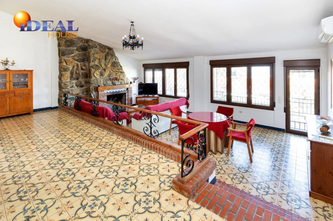 3 bedroom Villa for sale in Monachil with pool garage - € 430,000 (Ref: 9433674)