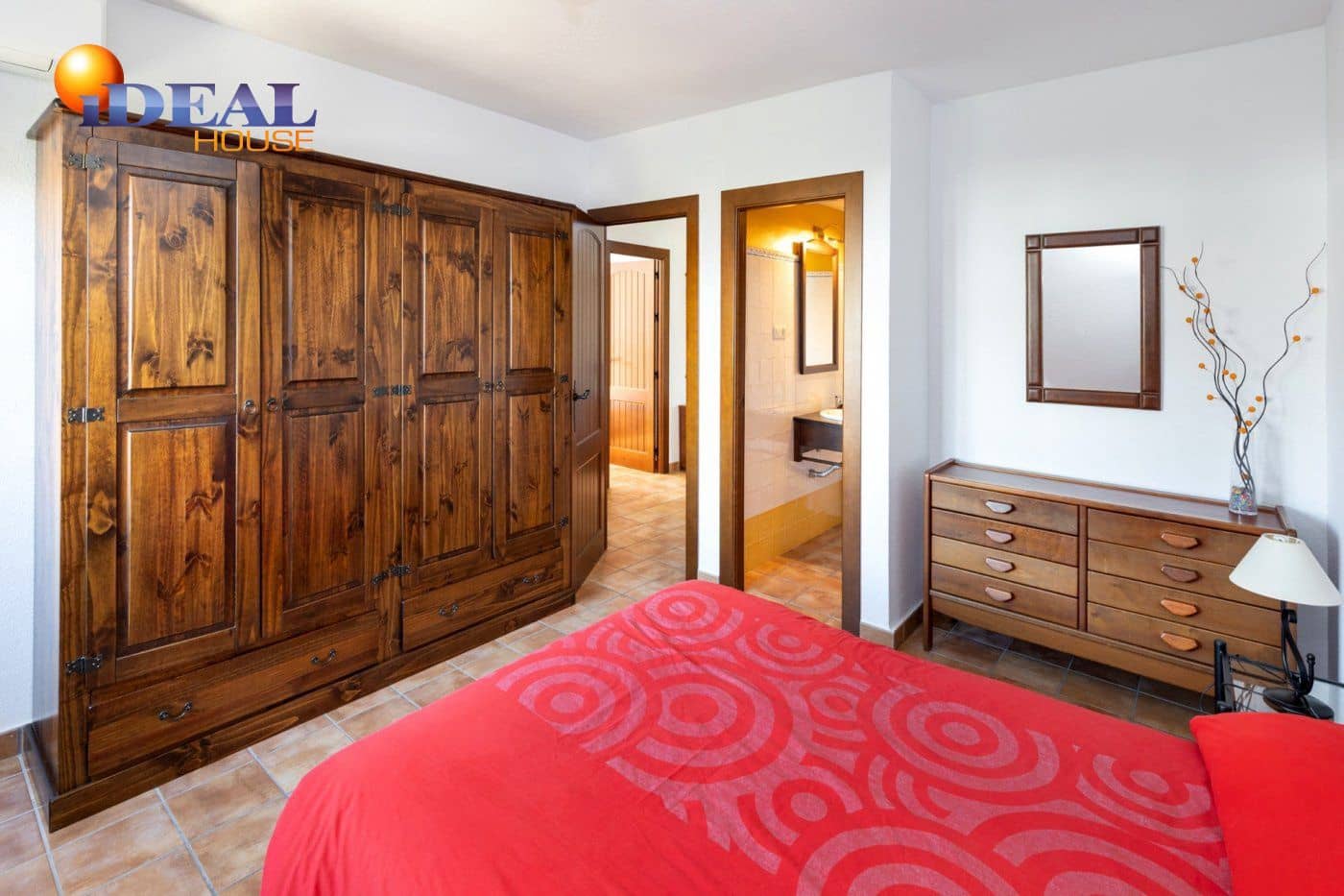 3 bedroom Villa for sale in Monachil with pool garage - € 430,000 (Ref: 9433674)