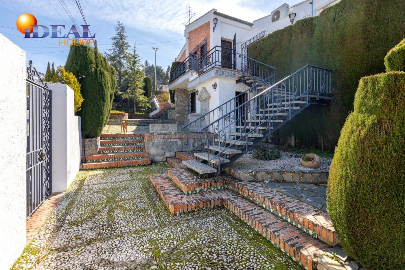 3 bedroom Villa for sale in Monachil with pool garage - € 430,000 (Ref: 9433674)