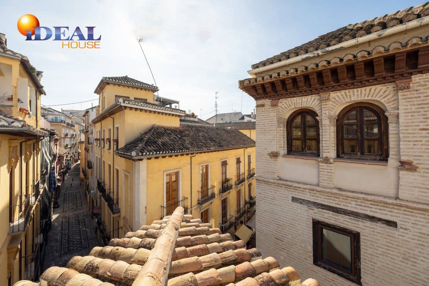 Commercial for sale in Granada city - € 1,200,000 (Ref: 9433675)