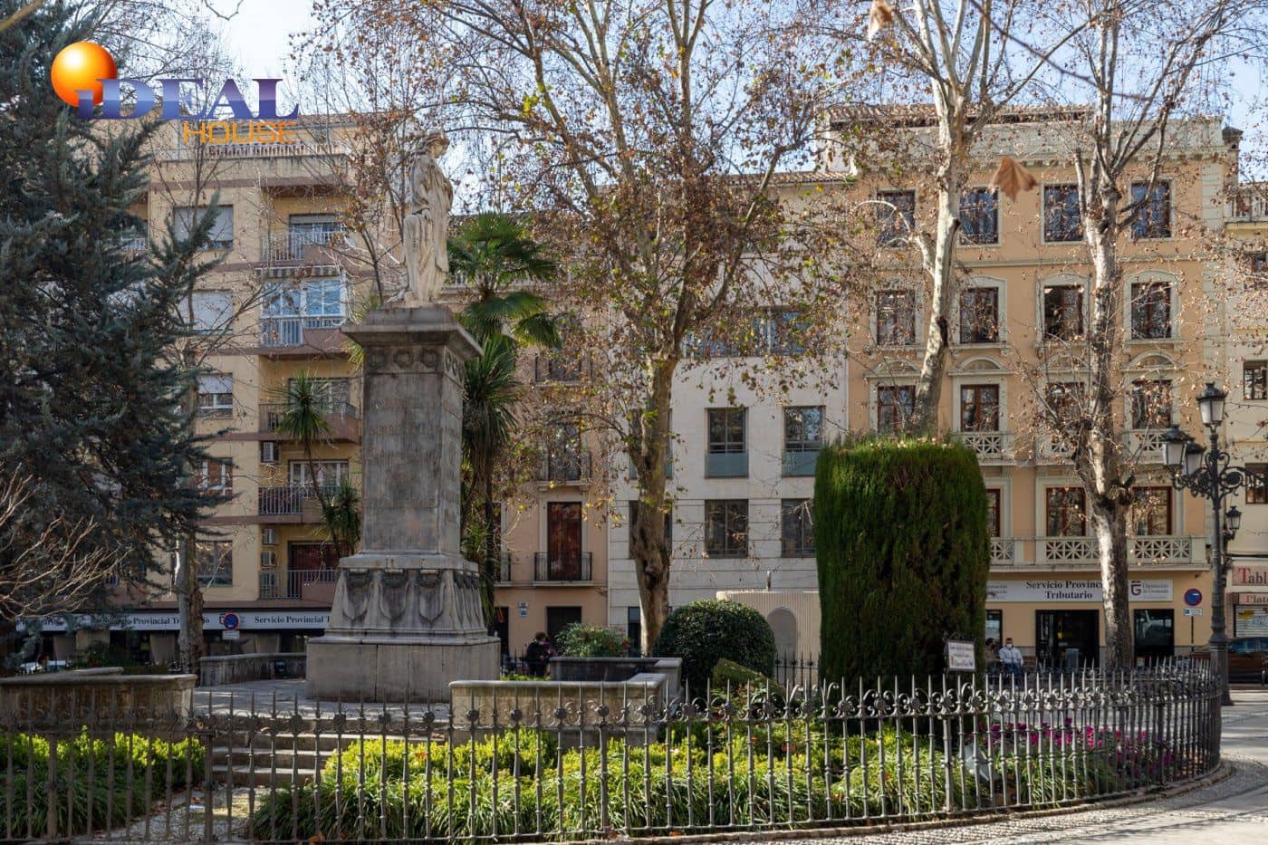 Commercial for sale in Granada city - € 1,200,000 (Ref: 9433675)