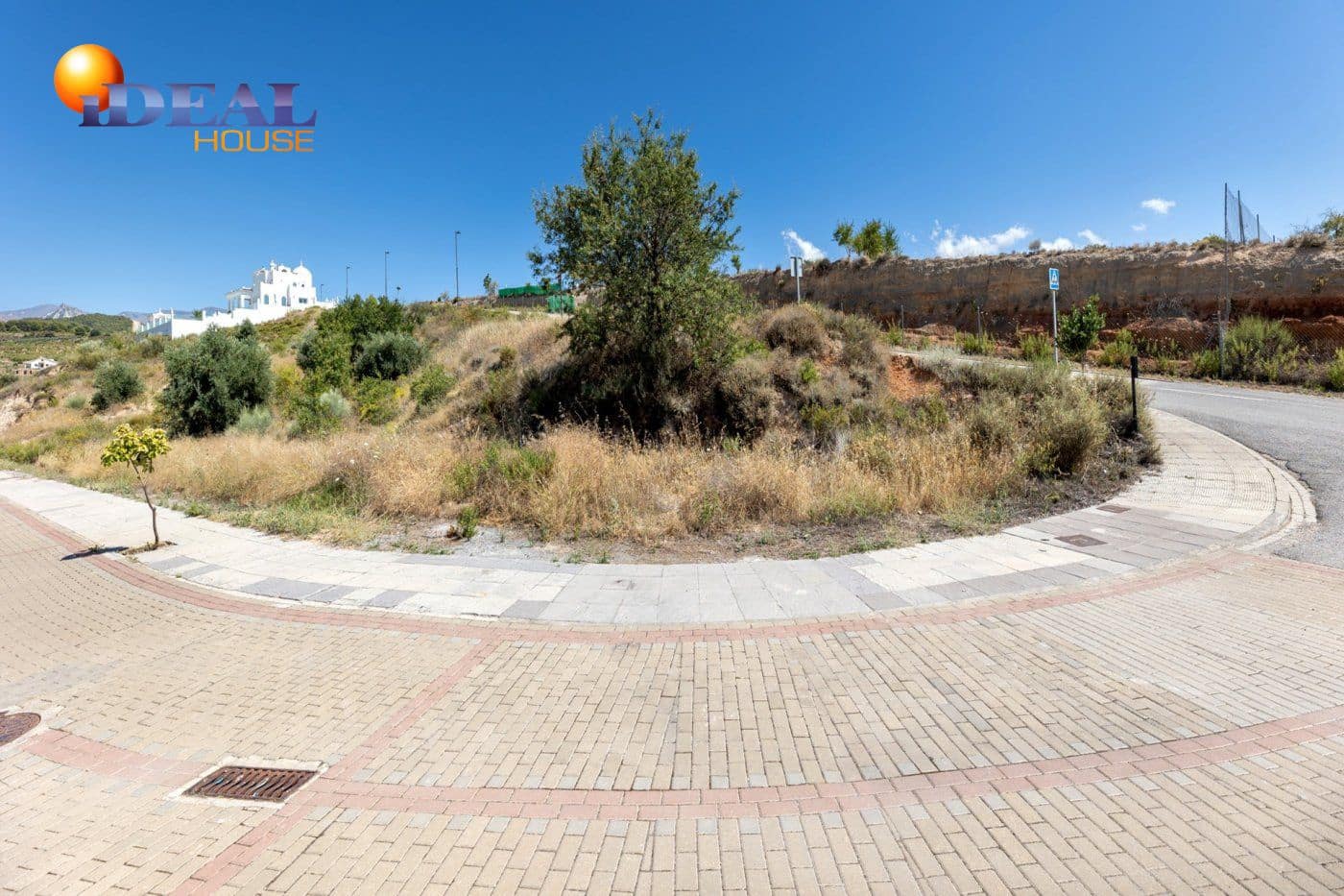 Bouwgrond te koop in La Zubia - € 150.000 (Ref: 9433680)