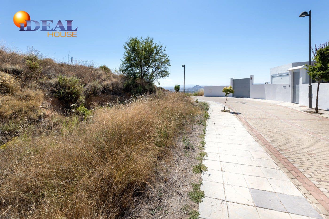 Bouwgrond te koop in La Zubia - € 150.000 (Ref: 9433680)