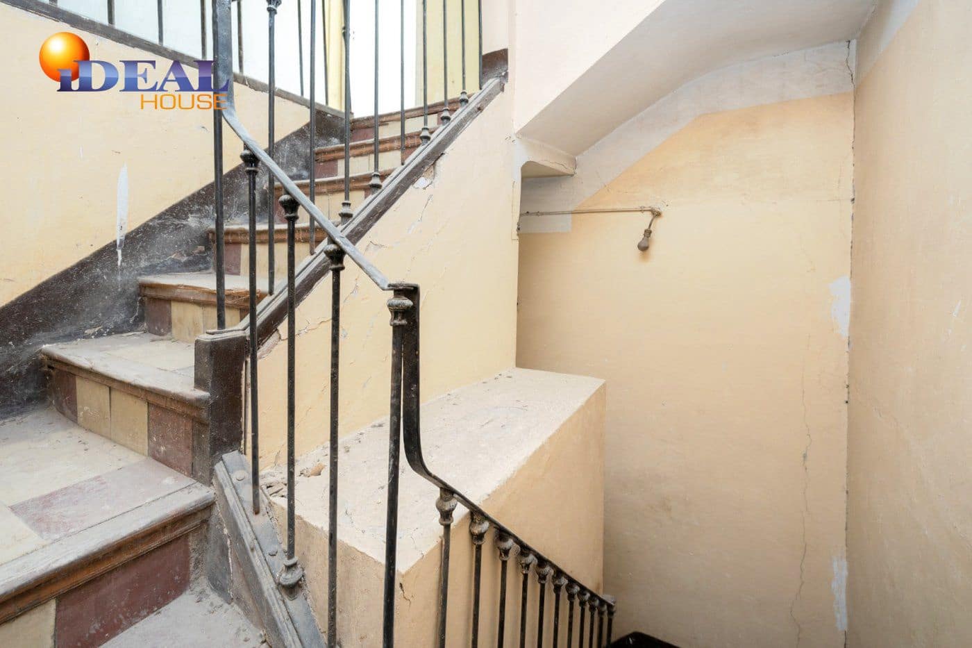 9 camera da letto Commerciale in vendita in Granada citta - 1.050.000 € (Rif: 9433681)