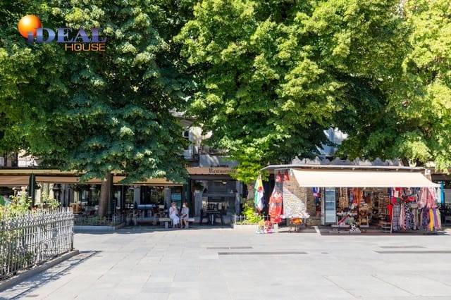 9 camera da letto Commerciale in vendita in Centro, Granada città - 1.050.000 € (Rif: 9433681)