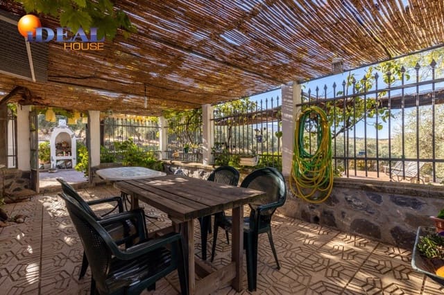 Finca/Casa Rural de 2 habitaciones en Cogollos Vega en venta con piscina - 139.900 € (Ref: 9433682)