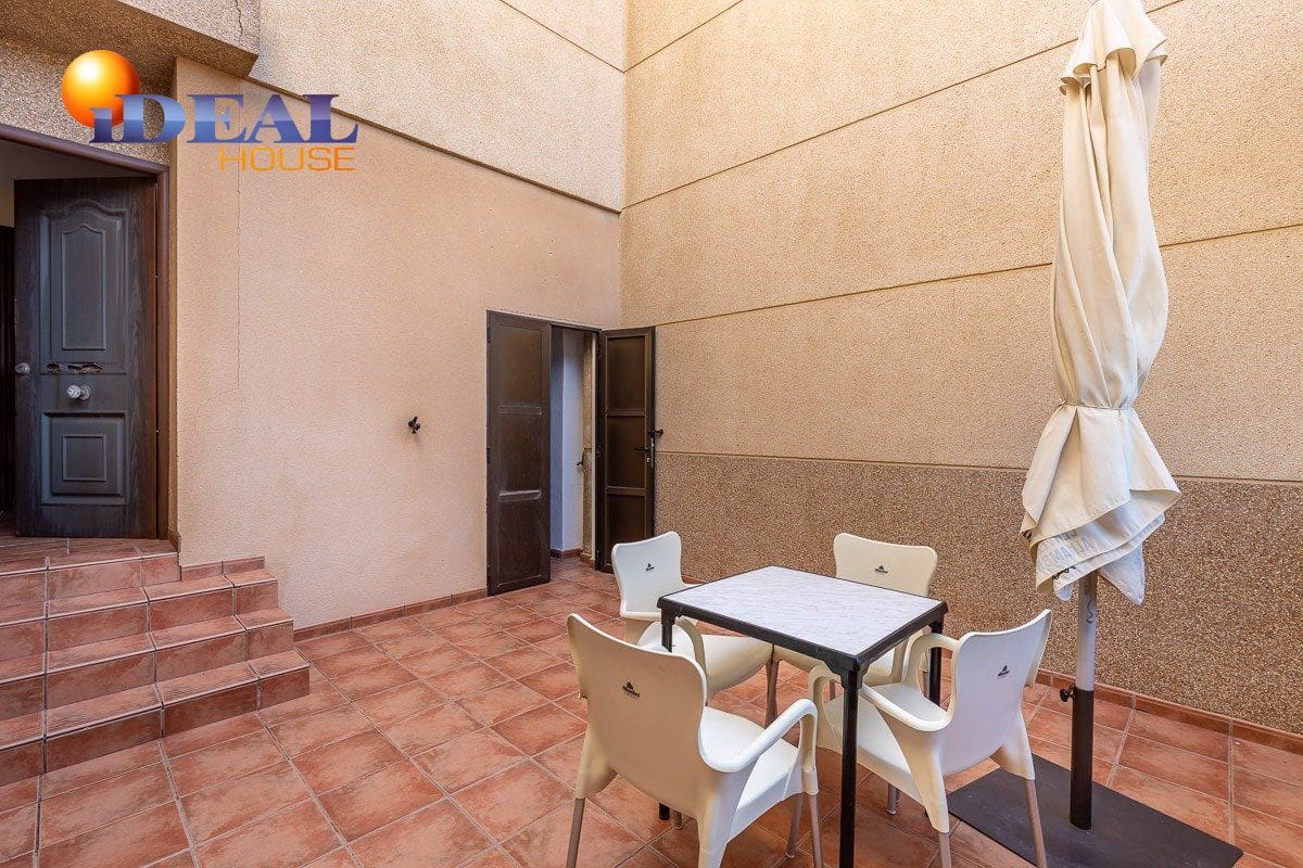 4 bedroom Townhouse for sale in Nijar with garage - € 575,000 (Ref: 9433685)