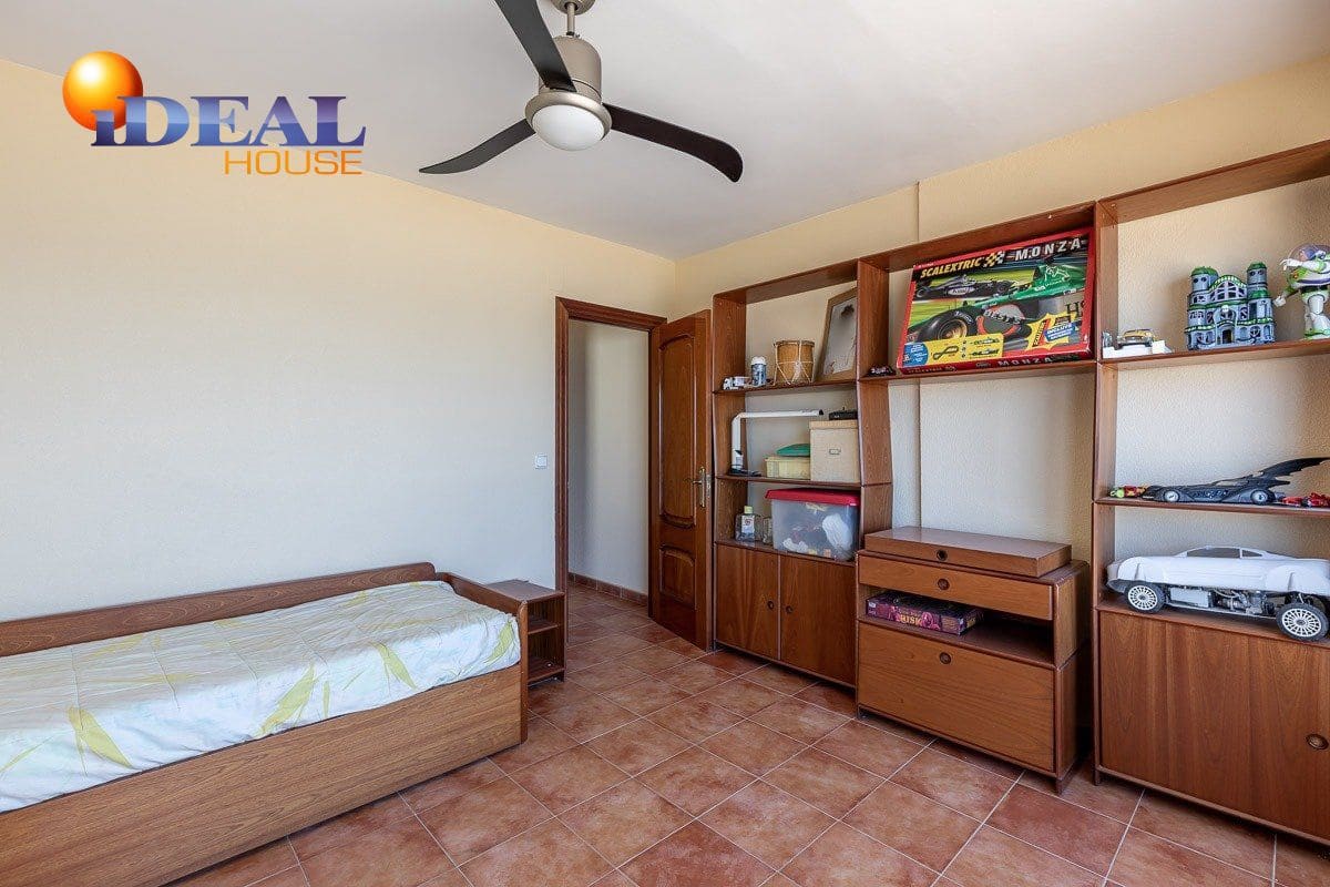 4 bedroom Townhouse for sale in Nijar with garage - € 575,000 (Ref: 9433685)