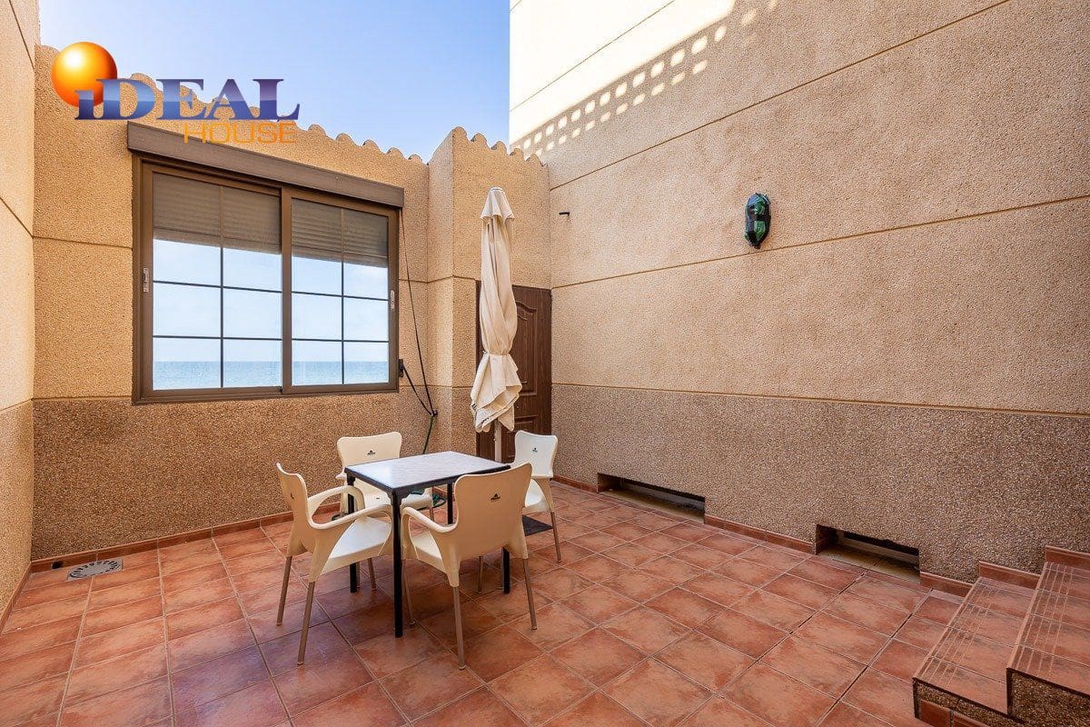 4 bedroom Townhouse for sale in Nijar with garage - € 575,000 (Ref: 9433685)