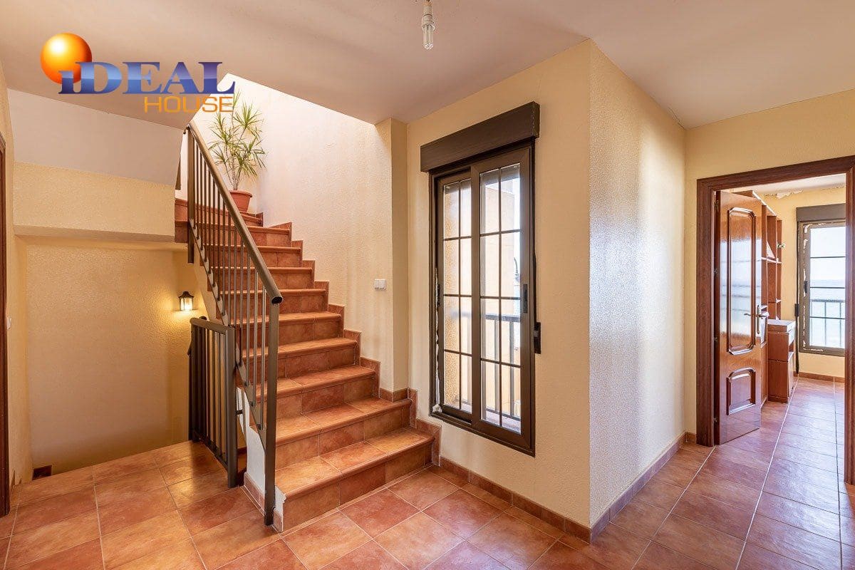 4 bedroom Townhouse for sale in Nijar with garage - € 575,000 (Ref: 9433685)