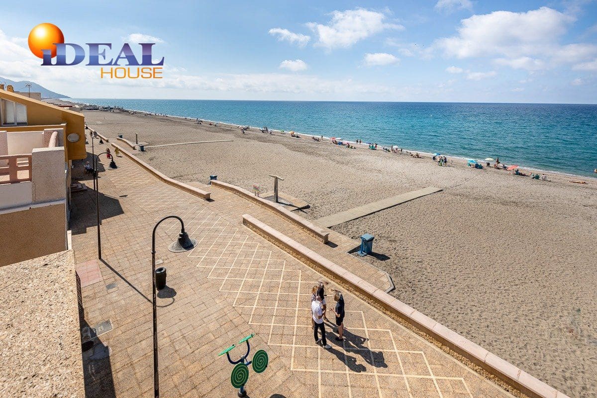 4 bedroom Townhouse for sale in Nijar with garage - € 575,000 (Ref: 9433685)