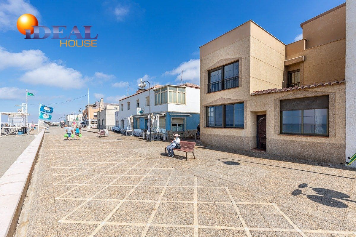 4 bedroom Townhouse for sale in Nijar with garage - € 575,000 (Ref: 9433685)