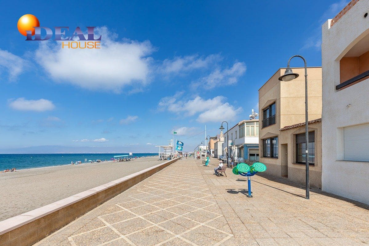 4 bedroom Townhouse for sale in Nijar with garage - € 575,000 (Ref: 9433685)