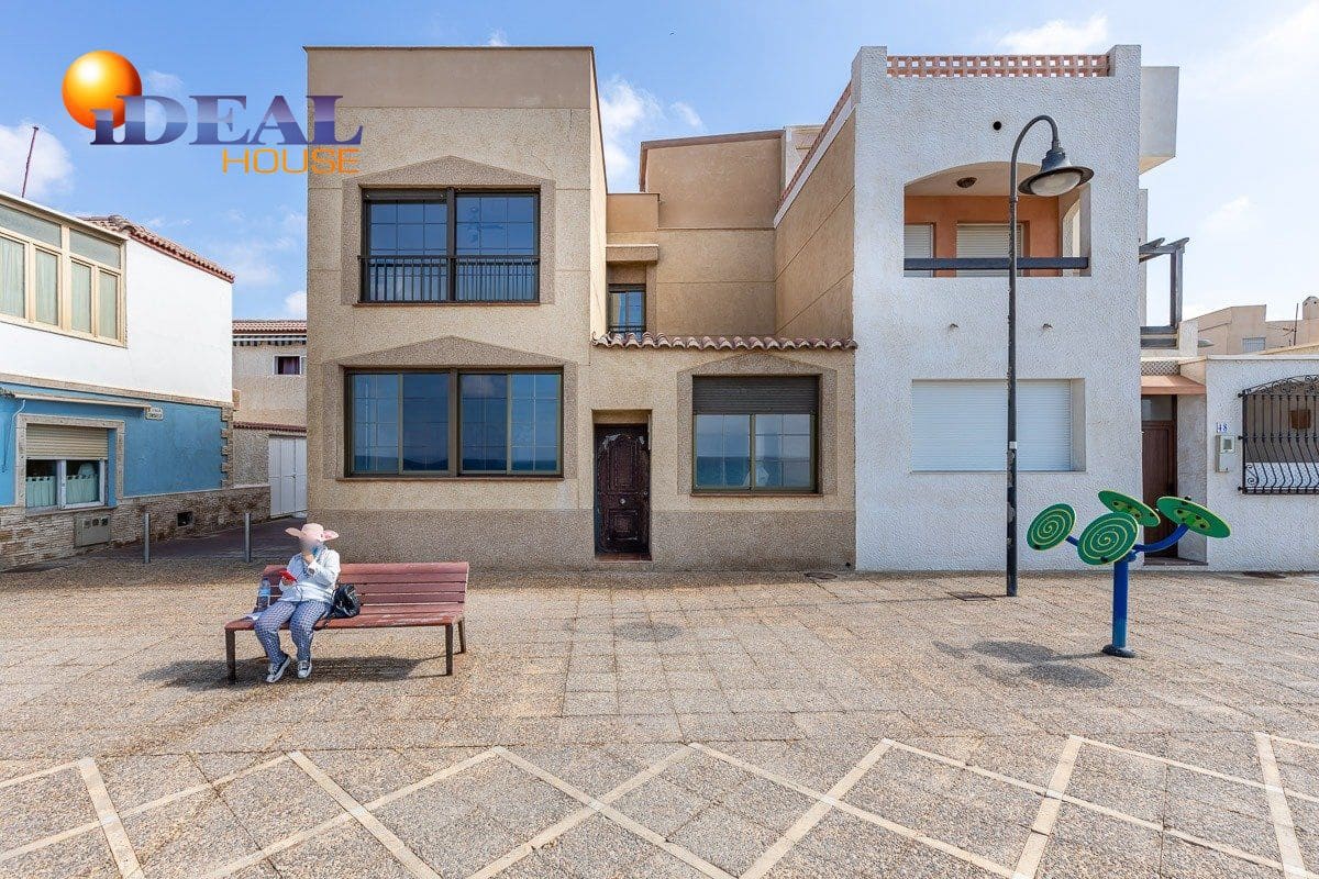 4 bedroom Townhouse for sale in Nijar with garage - € 575,000 (Ref: 9433685)